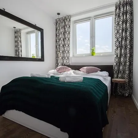 Apartman Modern - Center - Politechnika Metro Station Varsó
